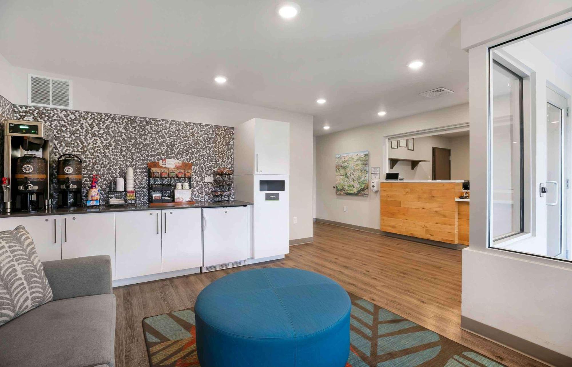 Extended Stay America Suites - Провидънс Екстериор снимка